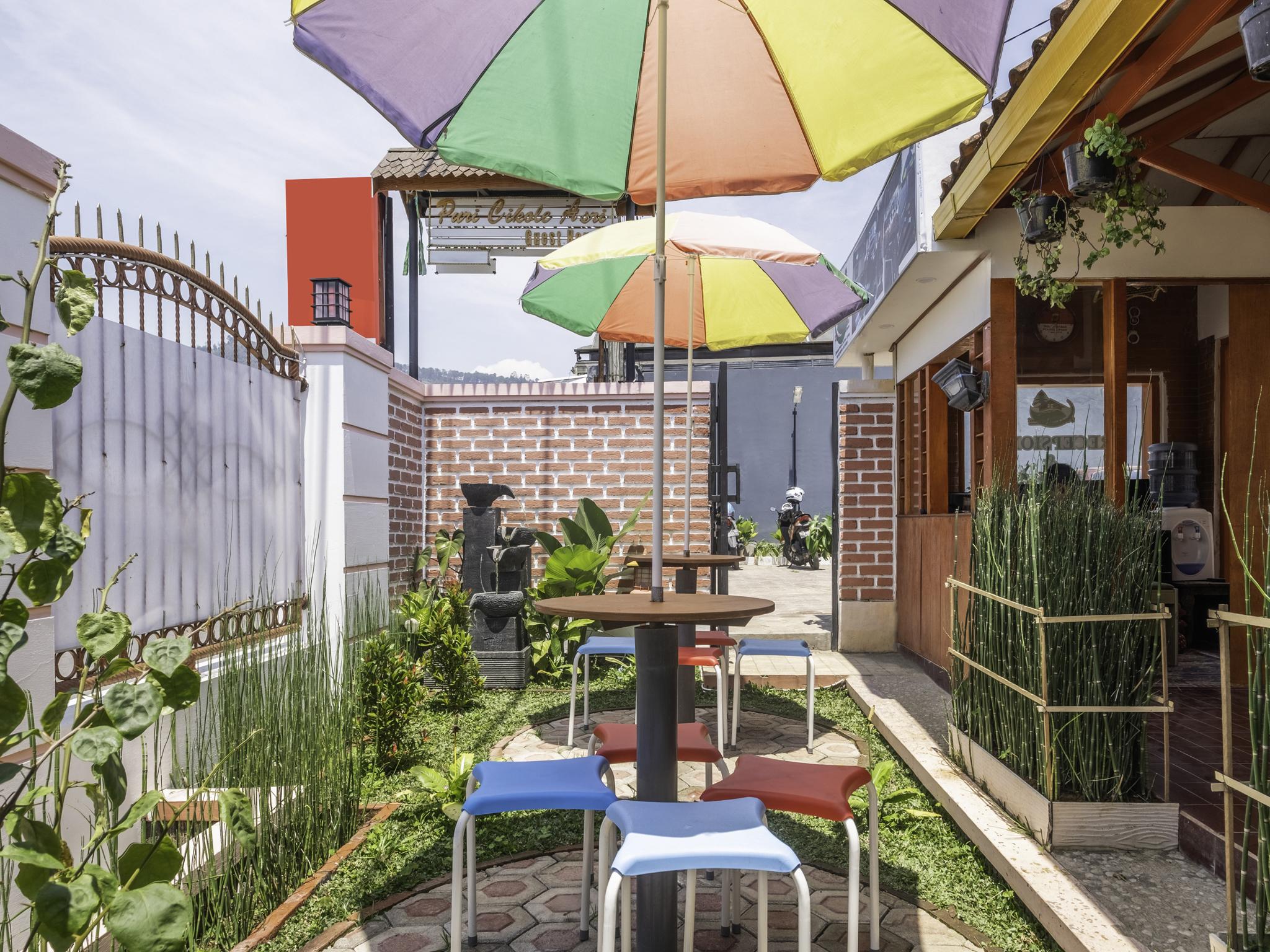 Capital O 1541 Puri Cikole Asri Lembang Exterior foto